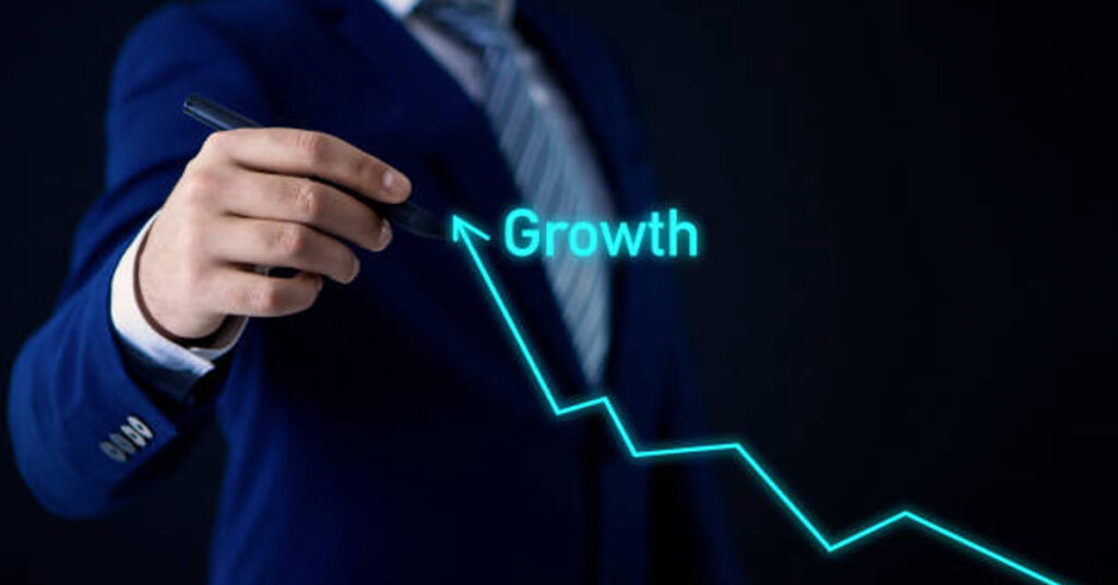 Para Stock: Growth, Performance, and Investment Insights