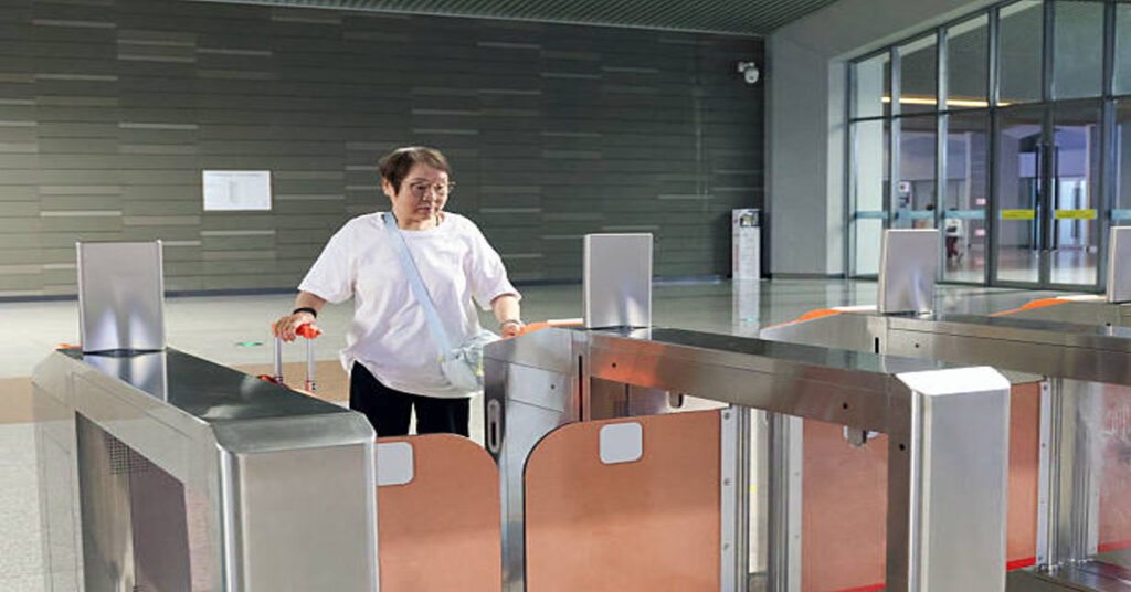 Concept System 77 Door: Modern Engineering High-Performance