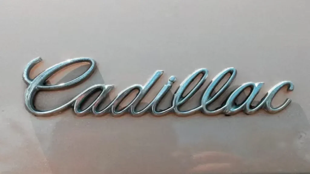 Cadillac Vistiq